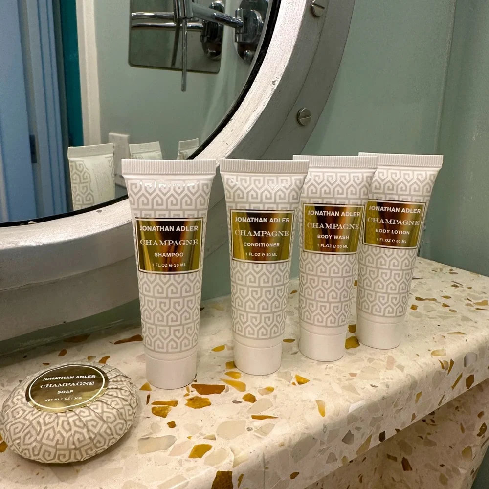 COPY - JONATHAN ADLER Champagne Bath Set